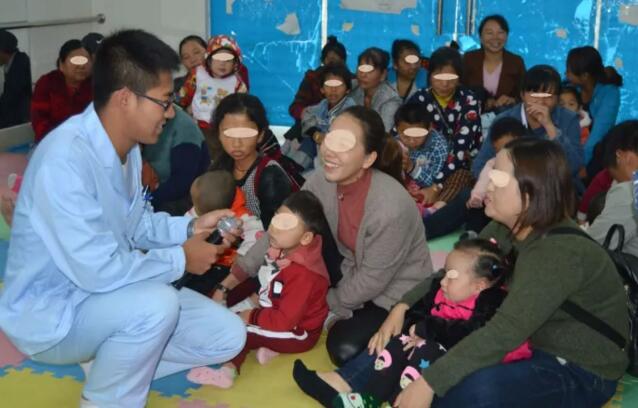 【保山安利醫(yī)院】康復(fù)醫(yī)學(xué)科組織住院康復(fù)兒童“親子樂園”活動(dòng)