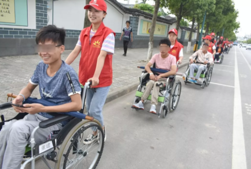 【保山安利醫(yī)院】2019年保山市脊髓損傷“希望之家”社會融入活動 —《緬懷先烈，堅強生活》