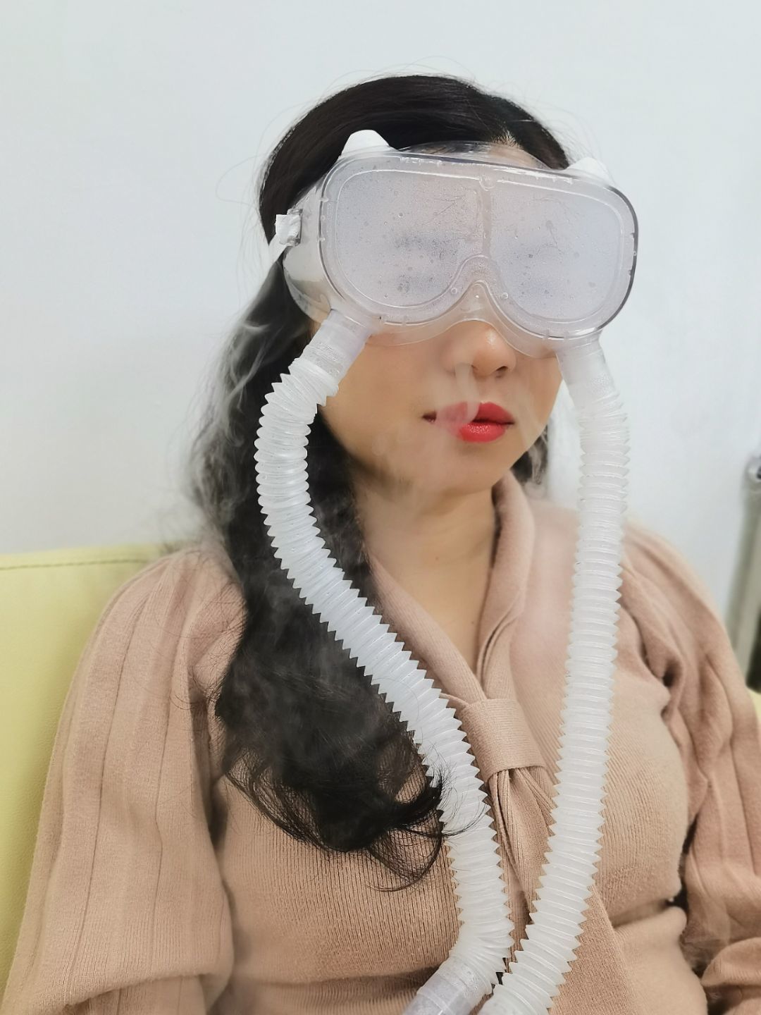 眼睛干澀、疲倦、刺痛……注意了！“干眼癥”可能找上你了！