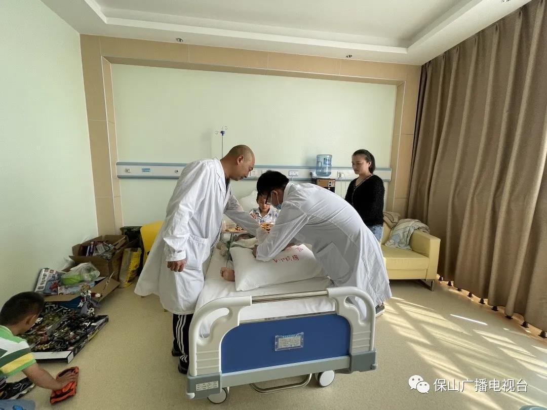 點(diǎn)贊！| “最美路人”，謝謝你！