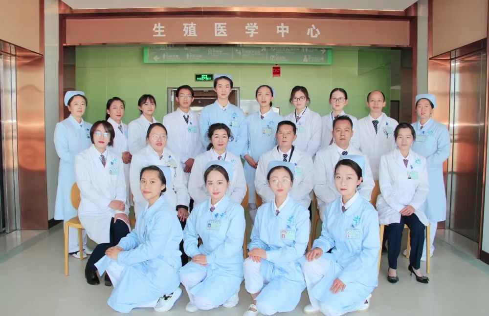 《絲路保山》今晚播出《保山安利醫(yī)院生殖醫(yī)學(xué)科——試管孕新生》特別節(jié)目，歡迎大家關(guān)注收看~